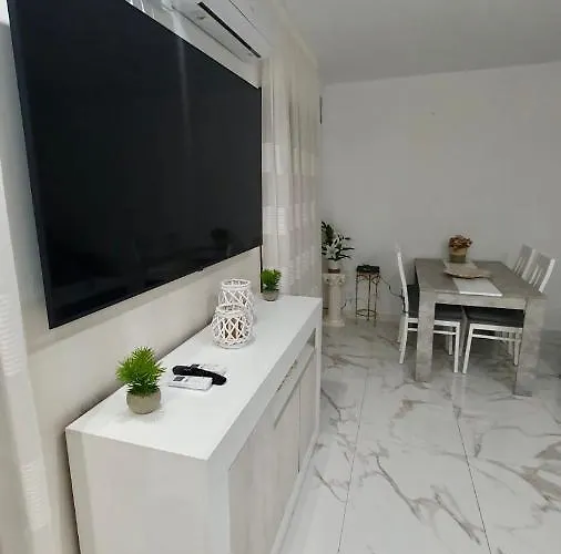 Cruchy Centro * Κόρδοβα